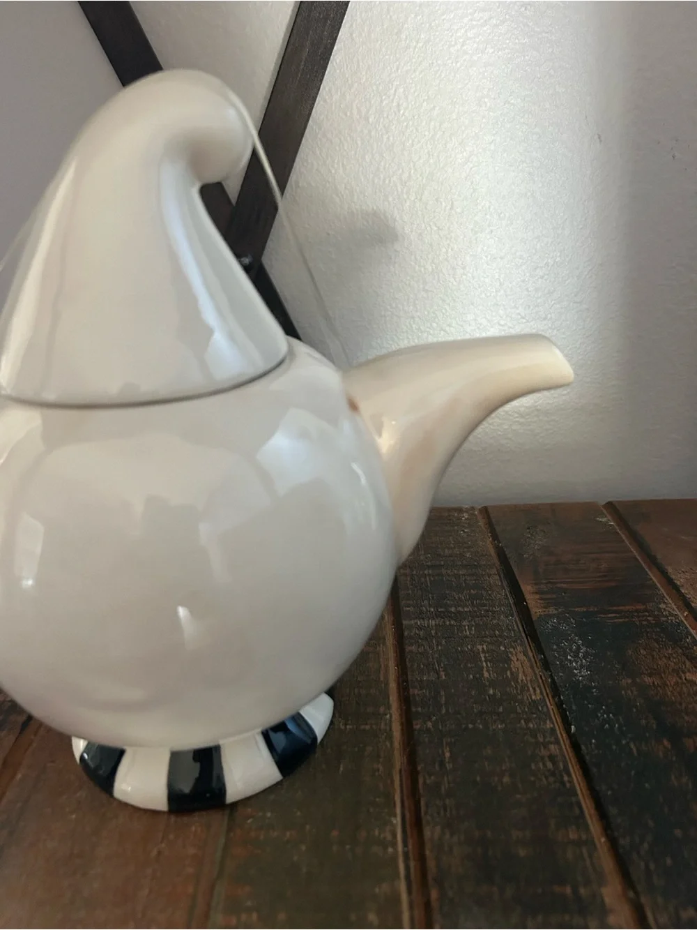 Johanna Parker Halloween Ghost Teapot Gus Spider Collectible NEW